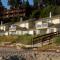 Foto: Madrona Beach Resort 61/146