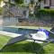 Lescen White Residence - Lake View