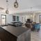 Villa Seven Seas with heated pool and jacuzzi by the sea