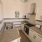Meadowside Holiday Apartments