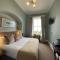 The Haven Hotel - 邓莫尔东