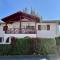 Appartement T1 Bis avec jardin privé et piscine, 4 pers, Cambo-les-Bains - FR-1-495-13