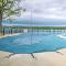 Pet-Friendly Lake Ozark Escape with Shared Pool - Lac des Ozarks