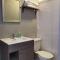 8th Street Suites