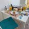Ev Zin:Cozy, Newly rennovated, Studio, Swimming Pool B102