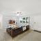 Lake House Unit 2 By Pmi - Davie