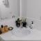 2BR luxury house in Piccadilly