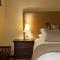 InnJoy Boutique Hotel