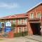 Courtyard Motor Inn