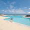 Vila Baleira Suites