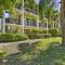 Coastal Condo with Pool Access Less Than 1 Mi to Beach! - Sanibel