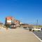 Beachstudio Westende with sea view
