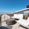 Boavista Penthouse w/ 2 Balconies & AC by LovelyStay