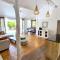 Cottage Manua
