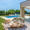 Villa Deluxe
