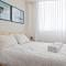 ✦Newly Renovated, Spacious 2BR✦ #BUGRASHOV_LIFE✦ - 特拉维夫