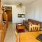 Seaview apartment with pool at Torremar