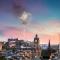 Pass the Keys Stunning 3 Bed Loft Style Apt with Free Parking - Edimburgo
