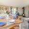 Acorn Lodge