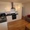 2-Bed Coastal Apartment - Sleeps 4 & Views
