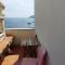 La stanza sul Porto di Amalfi camera piccina piccina con bagno privato e terrazzino vista mare