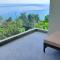 Amal Villa - Luxury 2 Bed, 2 Bath Apartment with Panoramic Ocean Views, Peaceful, Private Beach