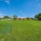 Stunning Home In Muntic