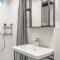 Nice Home In Brouwershaven With Wifi