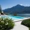 Residence CaFelicita - Apartments Lake View - Infinity Pool - Jacuzzi