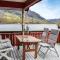 Nice Home In Ølensvåg With Kitchen - Vaka