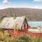 Nice Home In Vik I Sogn With Jacuzzi