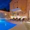 Villa Majestic with heated pool and rooftop terrace - Bol