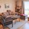 Nice Home In Sjusjøen With Kitchen
