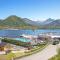 4 Bedroom Beautiful Home In Hundeidvik