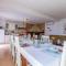 Amazing Home In Katuni With Kitchen - Katuni