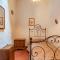 Awesome Apartment In San Gimignano With 2 Bedrooms And Wifi