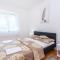 Cozy Apartment In Smrika With Kitchen