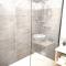 L'Antique SPA: jacuzzi sous patio - 奥朗日