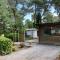 " CasitaCuriosa " chalet op camping met buitenzwembad - Balen