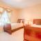 Lovely Third-Floor Vista Cay Resort Condo