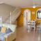 Beautiful Townhouse with views over the communal pool close to Campoamor Golf Course