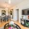 Luxurious Condo w Modern Design, near Disney