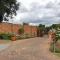 The Lazy Grape Guest Lodge & Spa - Benoni