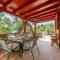 Villa Stone House Magarac