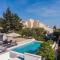 Summer Breeze Pool Apartments