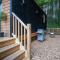 Cabin In The Woods - 1 Bedroom Lodge - Kilgetty