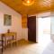 [kritsa house]