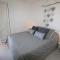 Bright Apt Of 32 M Renovated Near Town - 弗雷瑞斯