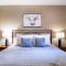 Higher Ground Condo with Mountain and Golf View