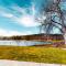 Brickers Lakefront
